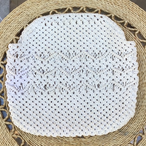 Sale! CK Wristlet & Three Bags Bundle! PLUS Free Gift!! - Picture 14 of 16